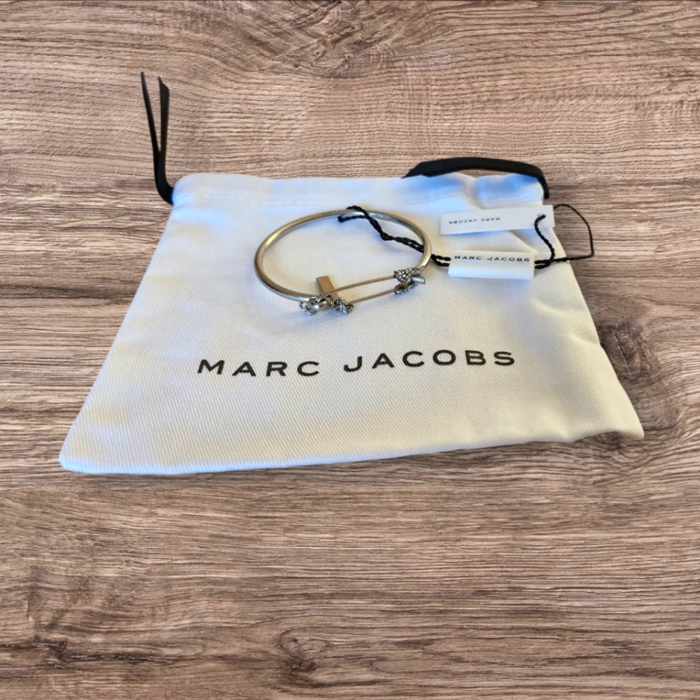 NWT Marc Jacobs Silver Tone Bracelet